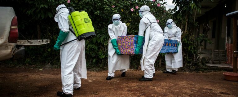 Congo, gruppi armati hanno ucciso degli operatori sanitari per l’emergenza ebola
