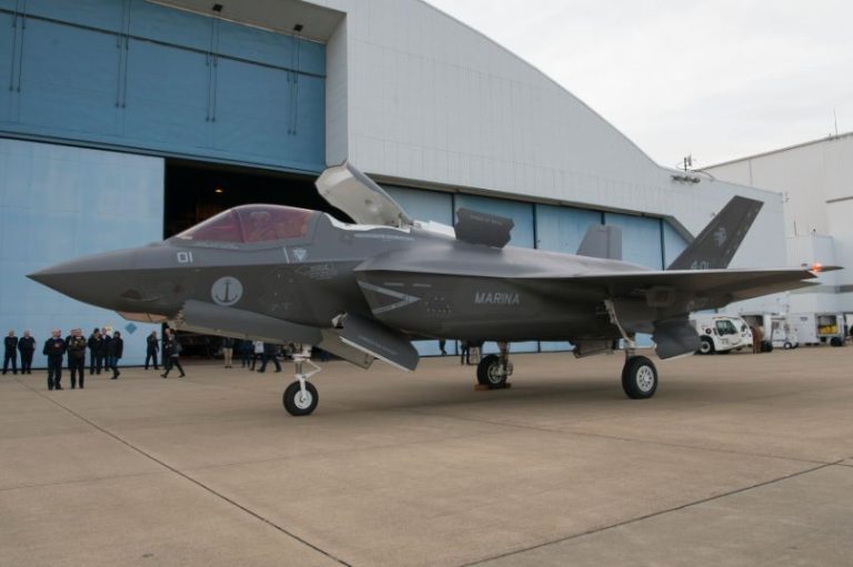 Difesa, la Camera ha esaminato le mozioni sull’acquisto dei super caccia F-35
