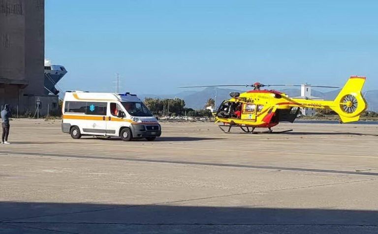Sardegna, parto su elicottero del 118 in Gallura