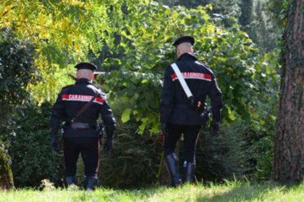 Cerignola (Foggia), uccide la moglie e poi si toglie la vita. Indagano i carabinieri
