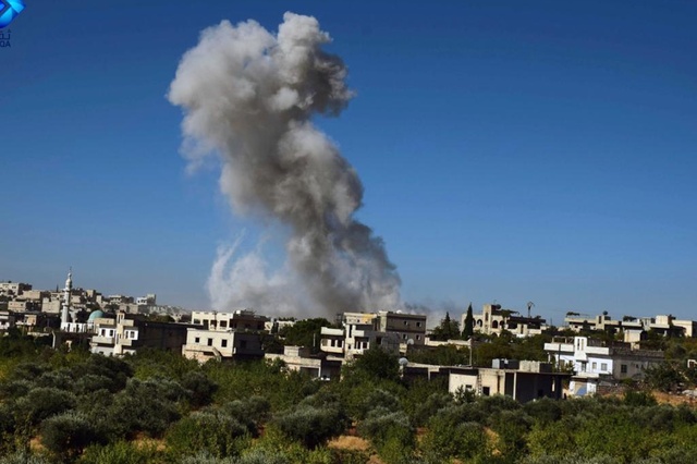 Siria, raid aerei russi: uccisi almeno tre civili nella zona di Idlib