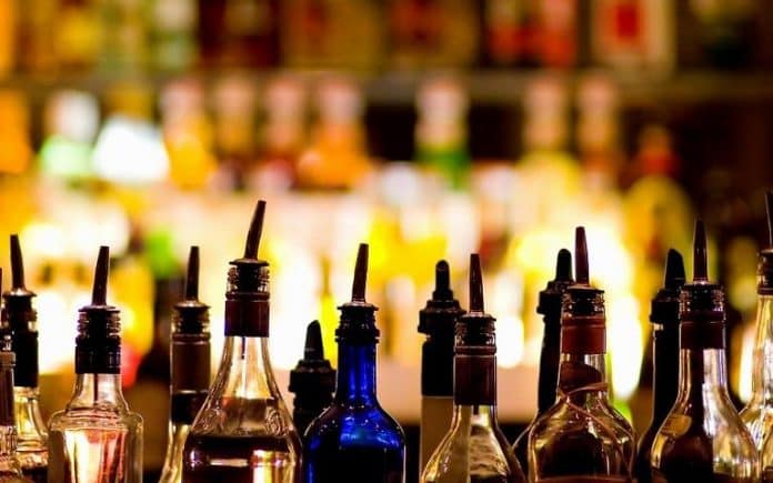 Torna l’obbligo di denuncia fiscale per la vendita di alcolici