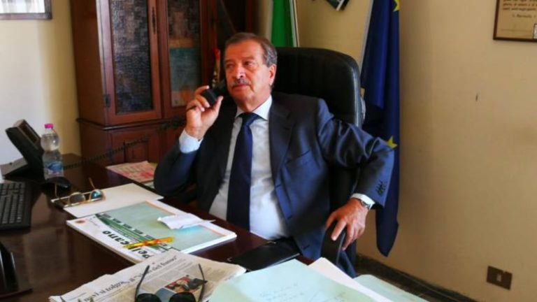 Otto positivi, il sindaco Tidei: “Troppi ancora senza mascherine”