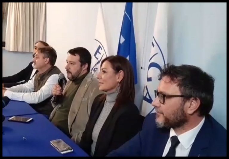 Marco Cozza, ex consigliere comunale grillino passa alla Lega. Matteo Salvini: “Sono contento”