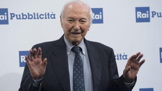 Giornalismo, Piero Angela splendido 91enne festeggia su RaiPlay