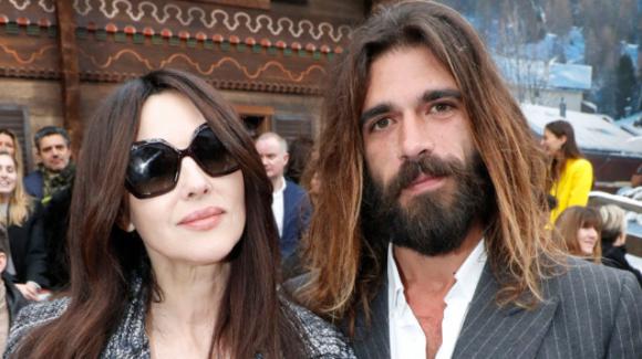 Parigi, “ritorno di fiamma” per Monica Bellucci fotografata con Nicolas Lefebvre