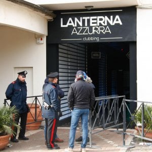 Ancona, giudizio immediato per le sei persone che causarono la strage nella discoteca Lanterna azzurra di Corinaldo