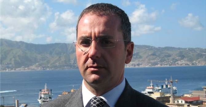Villa San Giovanni (Reggio Calabria), arrestato il sindaco Giovanni Siclari