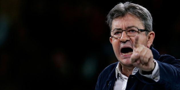 Francia, condannato il leader dell’estrema destra Melenchon per resistenza a pubblico ufficiale