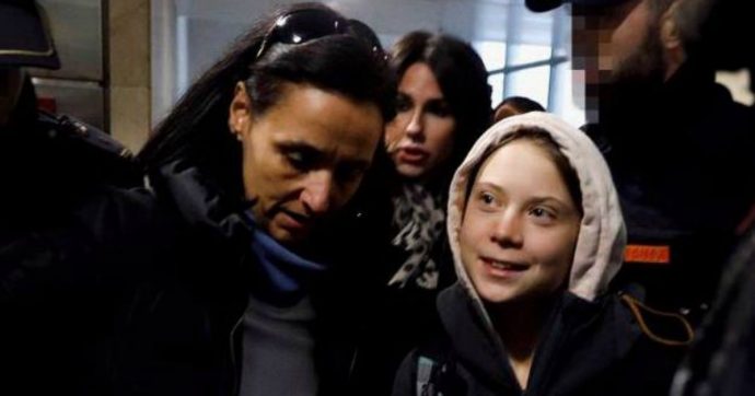 “Fridays for future”, è arrivata a Madrid Greta Thunberg