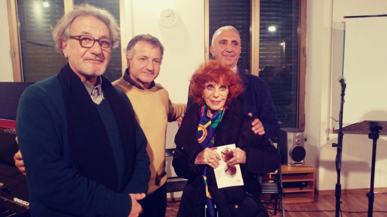 Voci e Storie del Mediterraneo, l’attore-regista Agostino De Angelis e il reading poetico emozionante