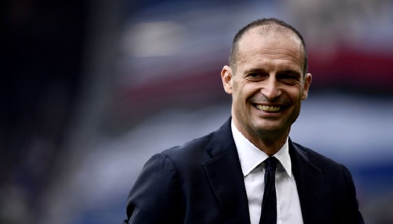 Calcio, dopo la sconfitta con la Lazio i tifosi della Juventus rimpiangono Max Allegri