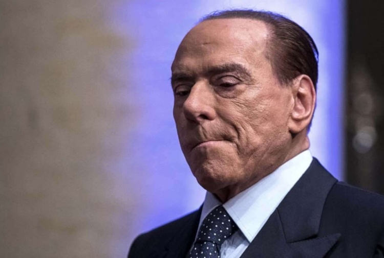 Quirinale, Berlusconi ritira la sua candidatura: “Sognavo da bambino di fare il presidente”. Tensione nel centrodestra