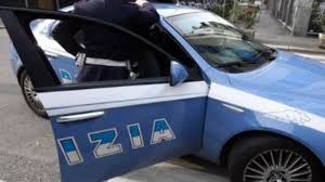 Cosenza, maltratta la moglie e la figlia che lo denuncia alla polizia: arrestato il padre violento