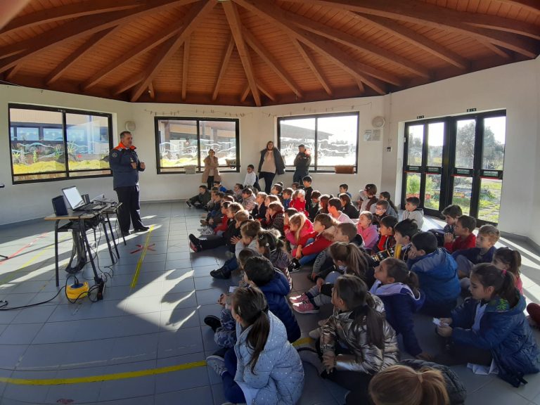 Il mare a scuola: gli alunni della Ladispoli 1 hanno incontrato la Capitaneria di Porto