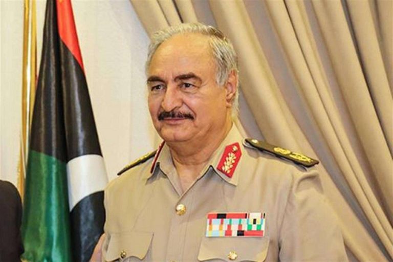 Libia, il generale Haftar annuncia l’inizio della battaglia decisiva per conquistare Tripoli