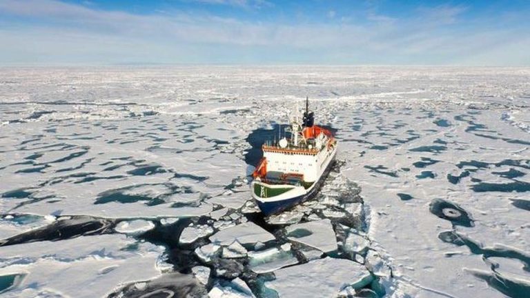 Polo Nord, salvati due esploratori da una coppia di norvegesi