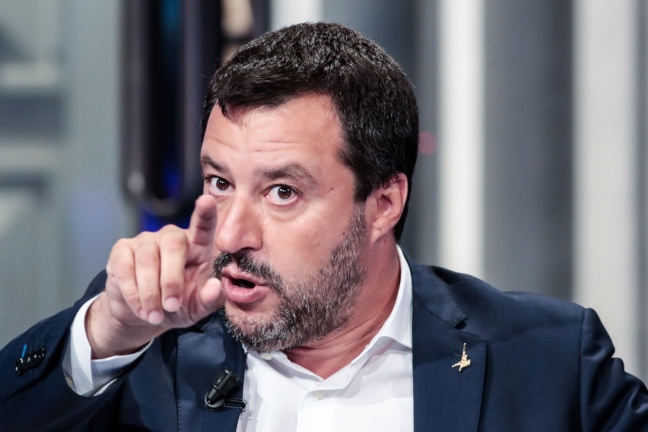 Roma, indagato Matteo Salvini per l’inchiesta sui voli di Stato quando era ministro dell’Interno
