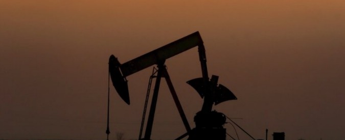 Petrrolio, i Paesi dell’Opec hanno raggiunto l’accordo per tagliare la produzione del greggio