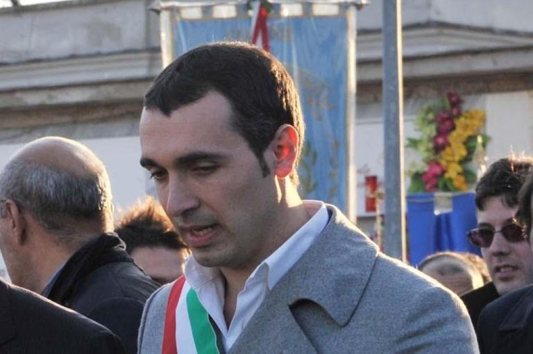 Villa Literno (Caserta), arrestato il sindaco per corruzione e falso ideologico in atti pubblici