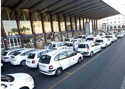 Scatta la protesta dei taxi contro il Ddl concorrenza: sciopero per il 24 novembre