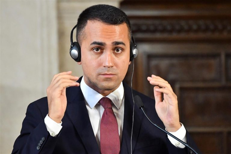 Il M5S smentisce “Il Fatto Quotidiano” sulle presunte voce di dimissioni del ministro Luigi Di Maio: “Notizia surreale”