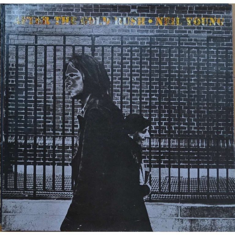 Musica, cinquant’anni fa usciva “After the gold rush”: il capolavoro di Neil Young
