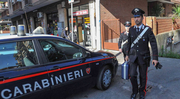 Roma, blitz antidroga dei carabinieri: 16 persone in manette