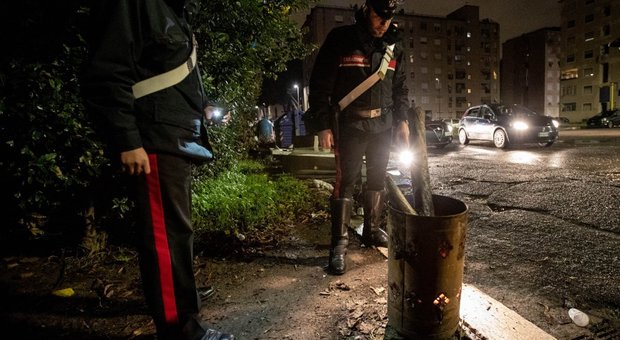 Roma, blitz antidroga dei carabinieri nel quartiere San Basilio: 21 spacciatori in manette