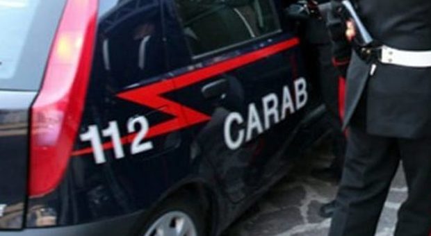 Napoli, la Dda ha arrestato cinque carabinieri per corruzione