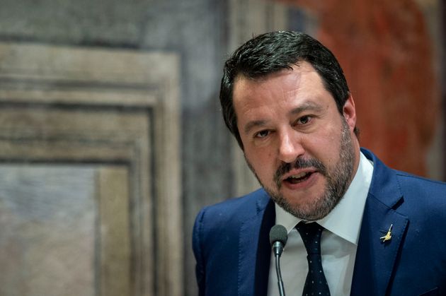 Antisemitismo, l’ultima ‘sparata’ di Matteo Salvini: “E’ colpa anche dei migranti”
