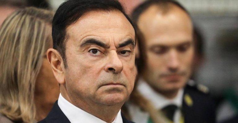 Fuga di Carlos Ghosn (ex presidente Nissan-Renault): la Francia annuncia che non lo estraderà se dovesse arrivare nel Paese