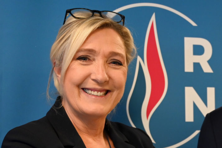 Francia, l’annuncio di Marine Le Pen: “Mi candido alle elezioni presidenziali del 2022”