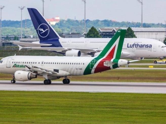 Alitalia, la Lufthansa propone una partnership commerciale