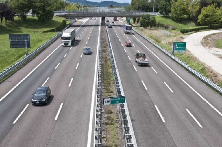 Autostrade, dopo il crollo del M5S sembra più improbabile la revoca delle concessioni