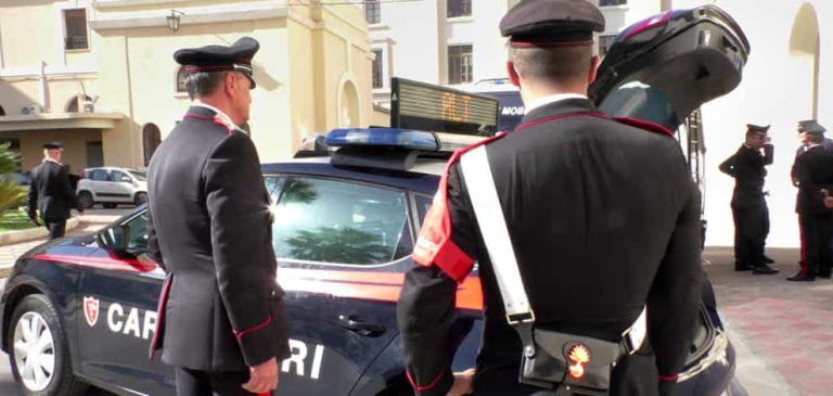 Bari, retata dei carabinieri contro gli spacciatori di droga: 24 in manette