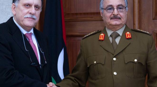 Guerra in Libia, il generale Haftar e il premier al Sarraj a Mosca per rafforzare il cessate il fuoco