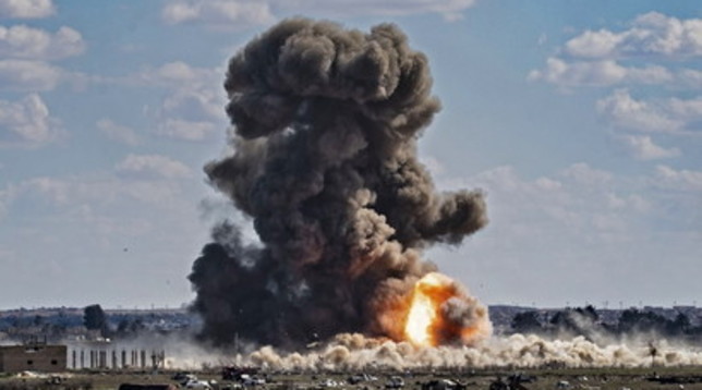 Siria, lanciati otto missili terra-terra nella città di Sarmeen: otto morti e 16 feriti