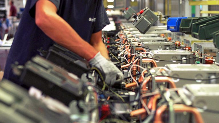 L’allarme di Confindustria: “La crescita economica italiana appena sopra lo zero”