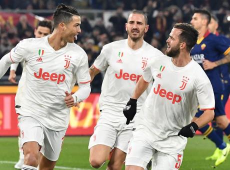 Calcio, la Juve è campione d’inverno: sconfitta la Roma 2 a 1
