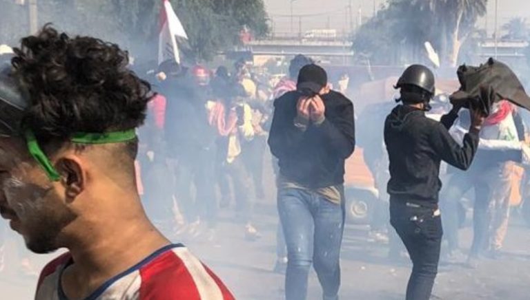 Iraq, sette manifestanti feriti in una manifestazione a Baghdad