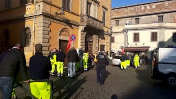 Servizio di igiene urbana: congelato lo sciopero del 28. La posizione della Cgil