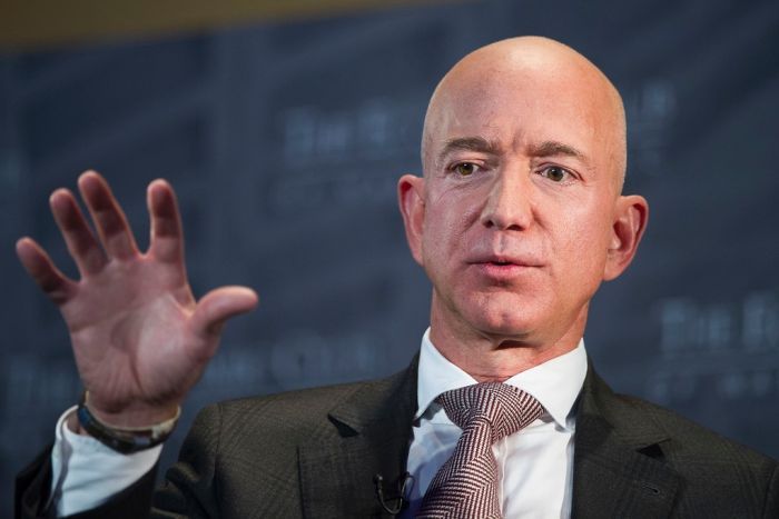 Cambiamenti climatici, Jeff Bezos apre il fondo per ‘salvare la Terra” con 10 miliardi di dollari
