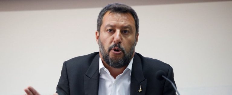 Droghe, Matteo Salvini contattato da Le Iene: “Nessun problema a fare il test”