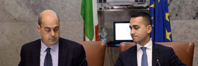 Zingaretti ‘bacchetta’ Di Maio: “E’ un errore invocare la piazza