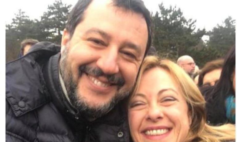 Lega, Matteo Salvini precisa: “Non ambisco in Italia a rappresentare la destra radicale”