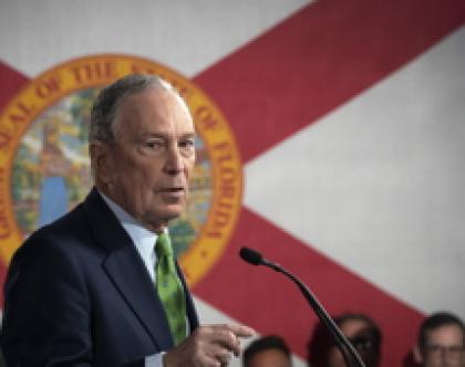 Usa, primo dibattito in tv a Las Vegas con Michael Bloomberg