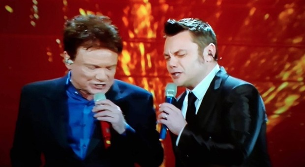 Sanremo, i momenti clou: il duetto Tiziano Ferro e Massimo Ranieri e lo show di Zucchero Fornaciari