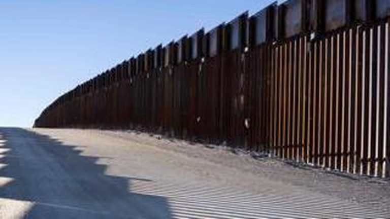 Usa, il Pentagono ha sbloccato 3,8 miliardi dollari  per la costruzione del muro con il Messico