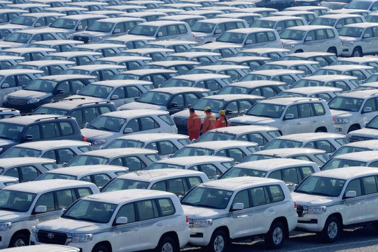 Cina, effetto coronavirus: crolla il mercato delle auto, -18 per cento nel mese di gennaio